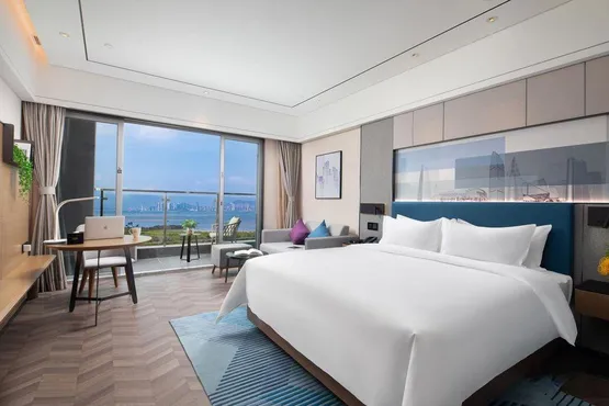 DELUXE KINC BED SEA VIEW ROOM (Balcony