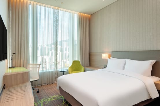 Standard Room, 1 Queen Bed, Accessible
