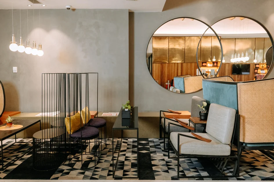 MOV Hotel