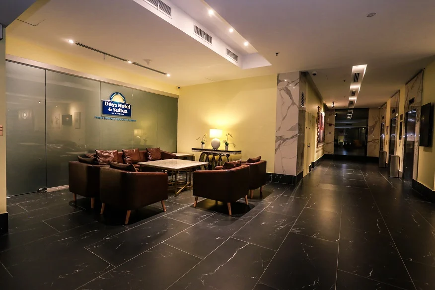 Days Hotel & Suites by Wyndham KL (Chan Sow Lin MRT/LRT)