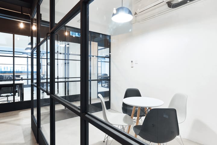 theDesk Sai Wan