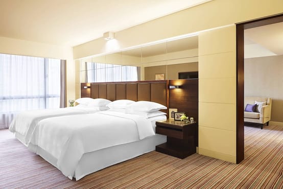 Deluxe Suite, 1 Bedroom, Non Smoking, Corner