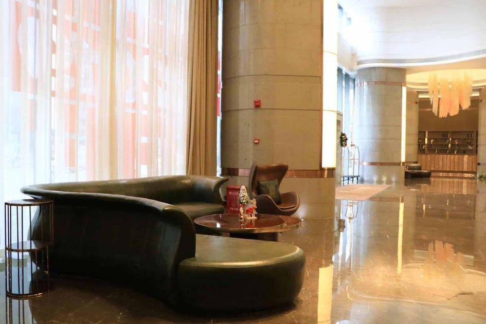Platinum Stearns Hotel