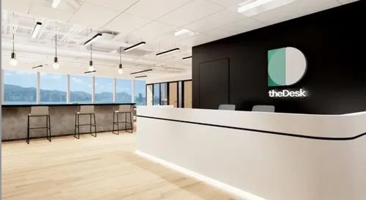 theDesk Enterprise Square 5