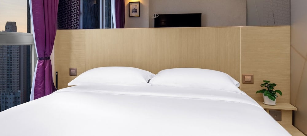 Starphire Hotel