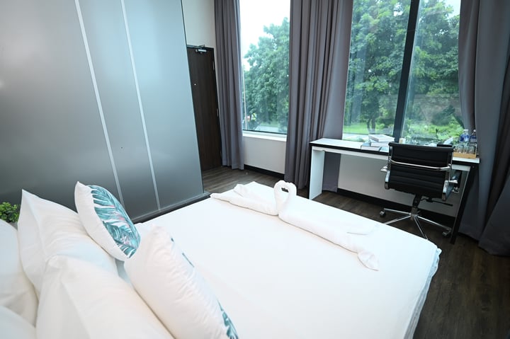Swing & Pillows @ Kota Kemuning Selangor (Formerly known as NueVo Boutique Hotel)