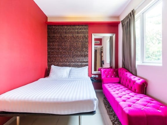 Fragrance Hotel - Viva