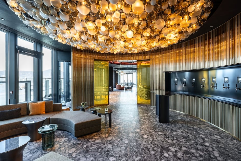 Bar/lounge