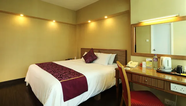 Deluxe Room (Double/ Twin Bed)