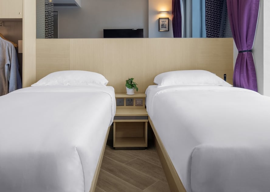 Starphire Hotel