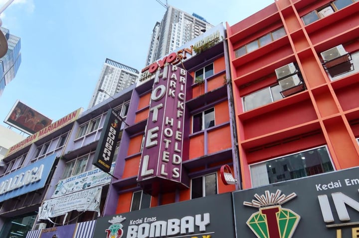 Alia Express Brickfields