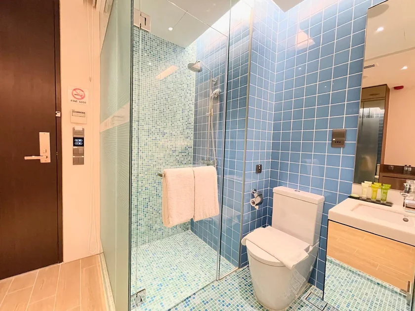 Wink Hotel @ Bugis (formerly Lion Peak Hotel Raffles)