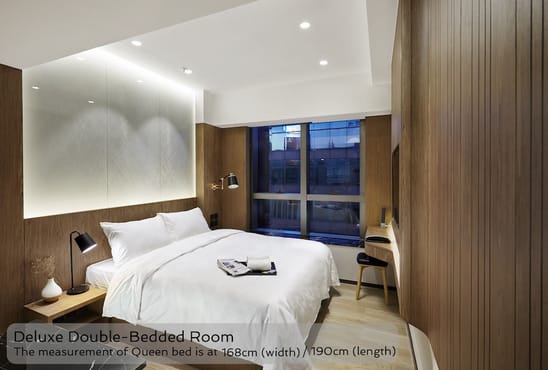 Deluxe Queen Room