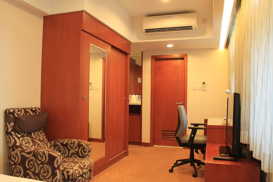 Room amenity