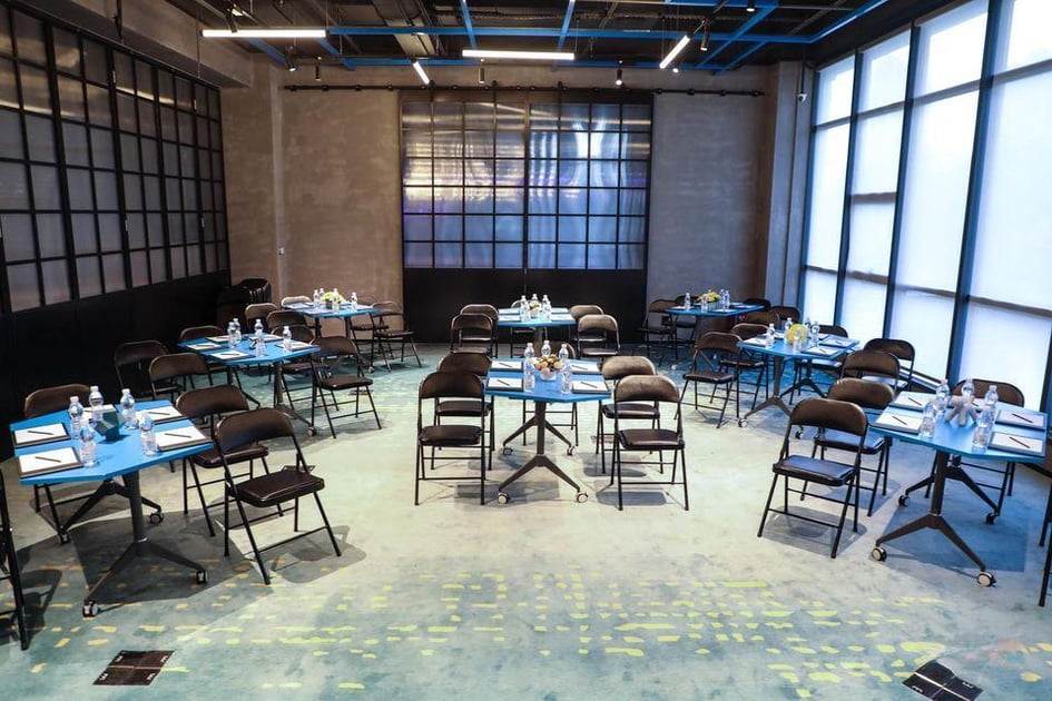 Moxy Shenzhen North Station