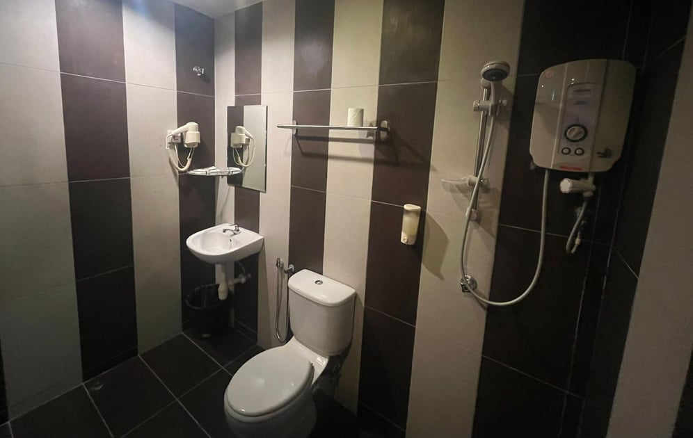 1 Hotel Taman Connaught