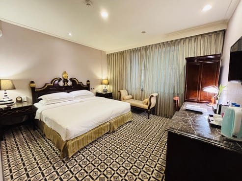 Deluxe Double bed
