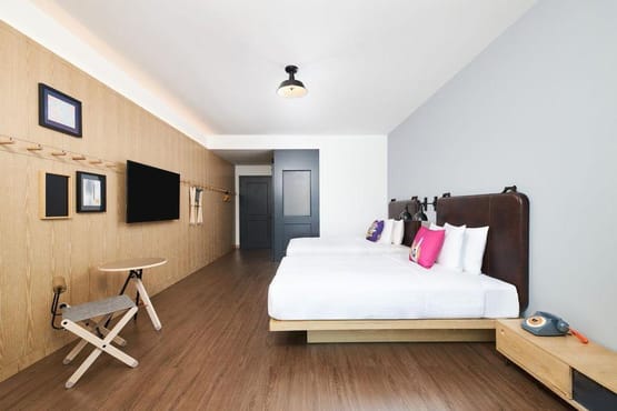 Standard Twin Bed Room