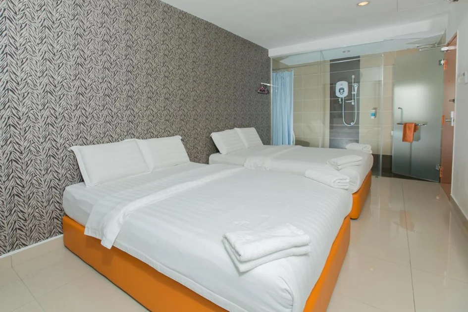 1 Hotel Mahkota Cheras