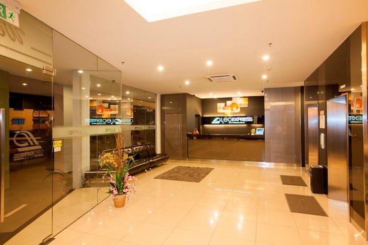 Leo Express Hotel