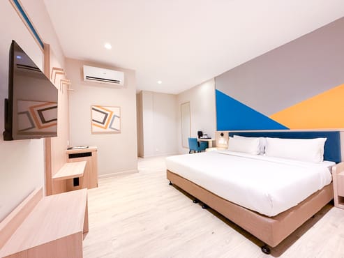 Standard King Room (Without Window)