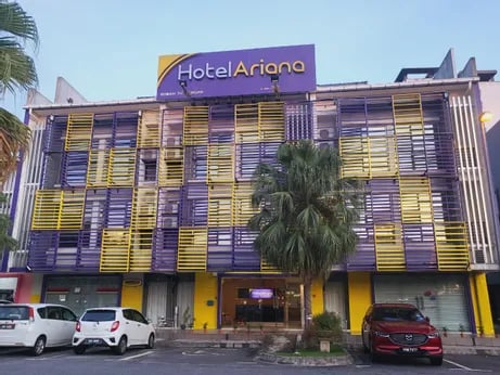 Golden Leaf Nusa Idaman Hotel