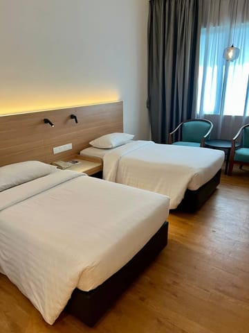 Crystal Crown Hotel Harbour View Port Klang