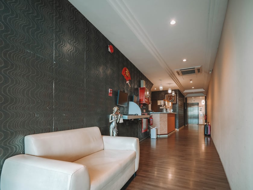 The Noble Hotel