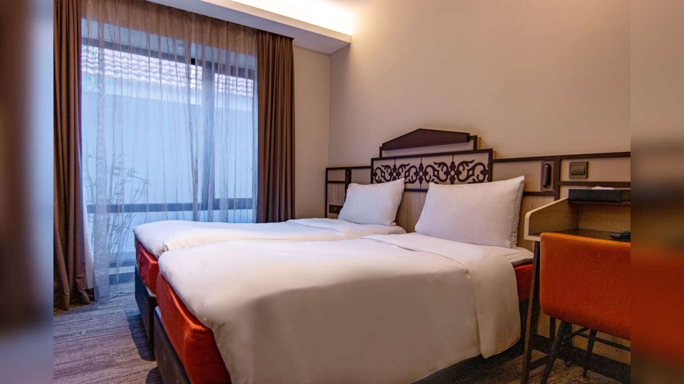 Aqueen Prestige Hotel Lavender-image-1