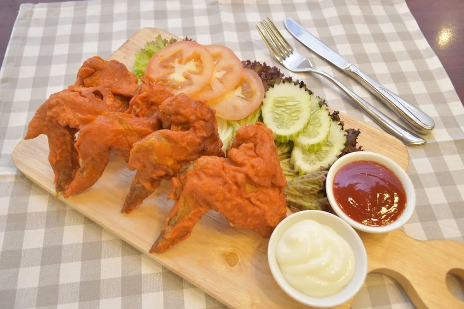 Makanan dan minuman