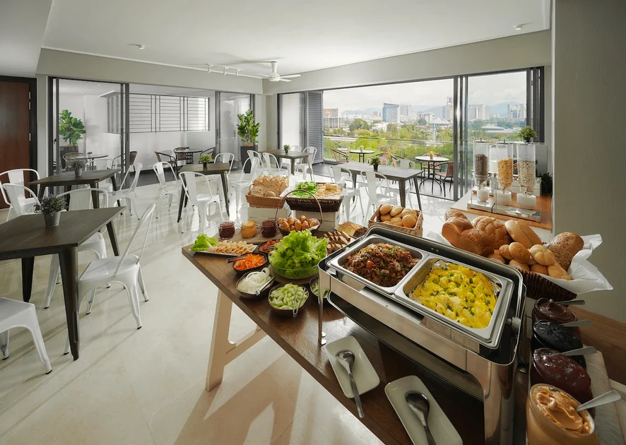 Trillion Suites Hotel