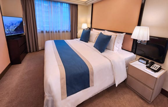 Duplex Suite with Buffet Breakfast for 2 People
