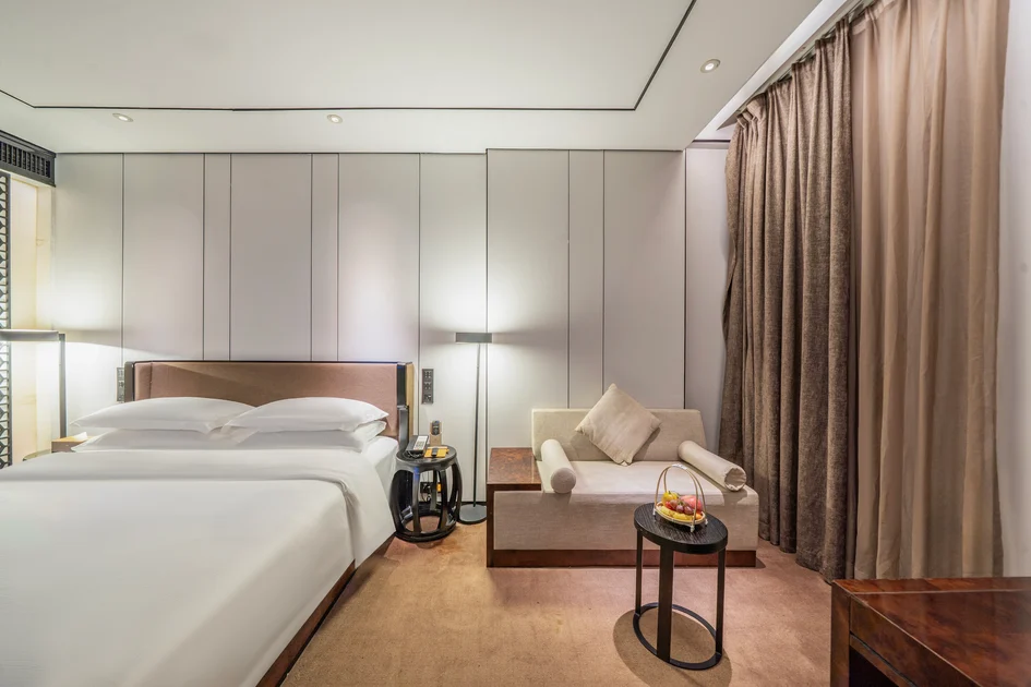 Weiman Hotel (Dongmen Old Street Subway Station Branch)