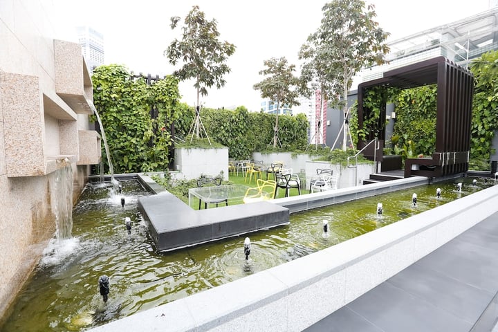 Wink Hotel @ Bugis (formerly Lion Peak Hotel Raffles)